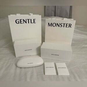 Gentle Monster Gift Bag, Box, Cleaning Cloth, Case